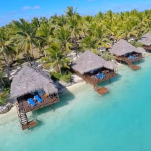 Aitutaki, Cook Islands: Where Paradise Meets Vibrant Submarine Life - Divers Union