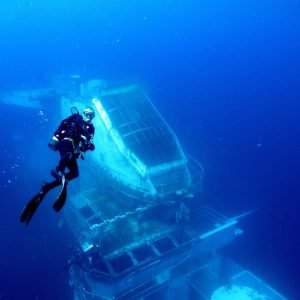 USS Oriskany: An Aircraft Carrier Beneath the Waves - Divers Union